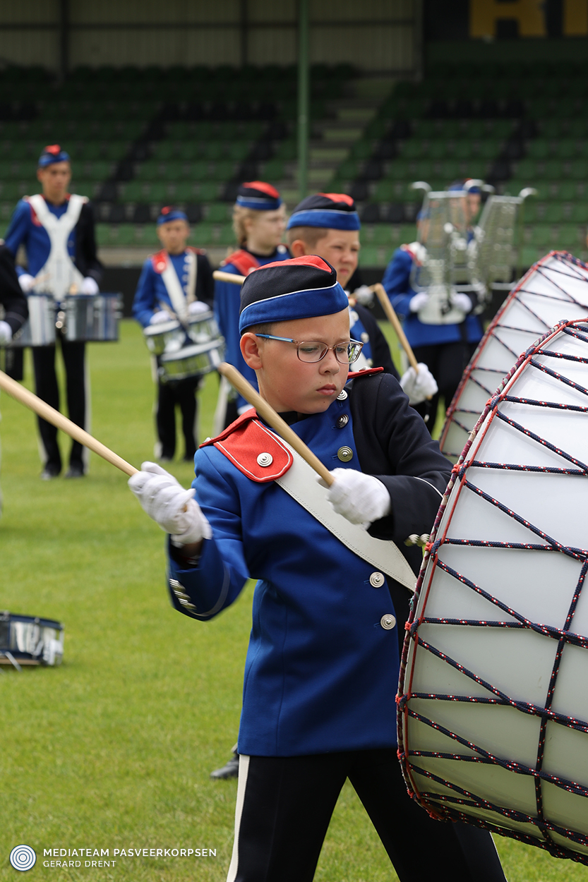 (06) - NK Dordrecht GRDrent