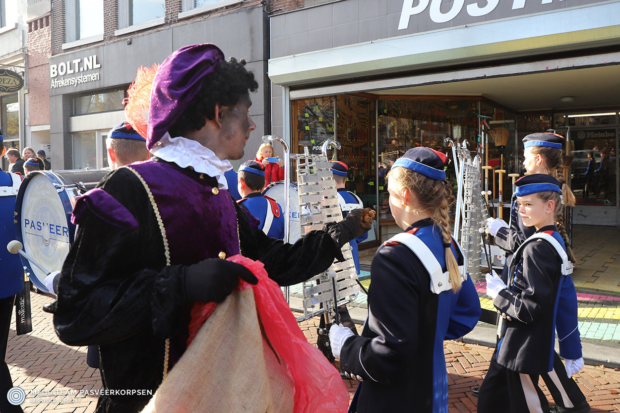 (08) - Intocht Lwd Gerard